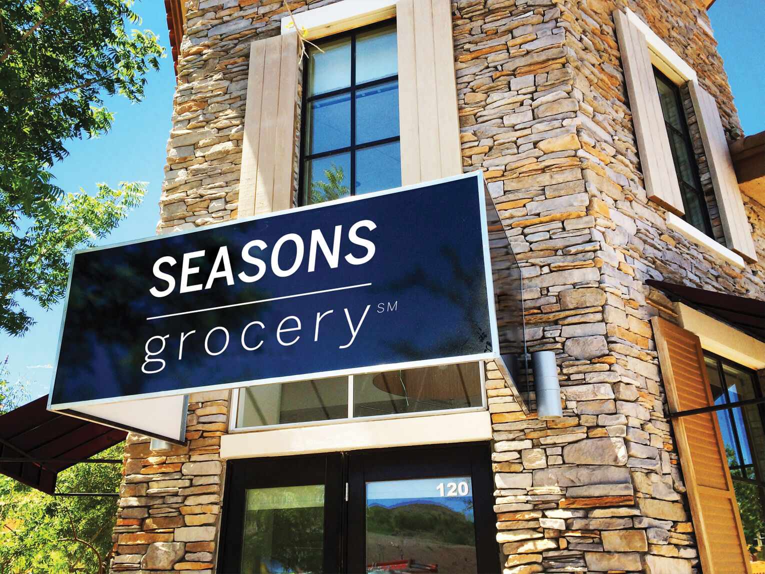 seasons-market-hero
